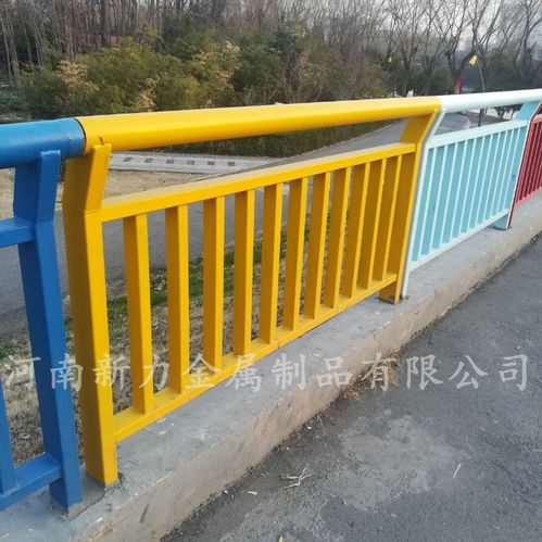 許昌襄城定制交通隔離欄、市政欄桿、道路護欄及基坑護欄廠家價格與聯系方式詳解